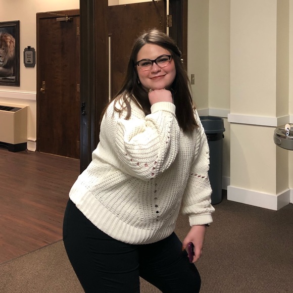 Meet your Posher, Jessica - Picture 6 of 6